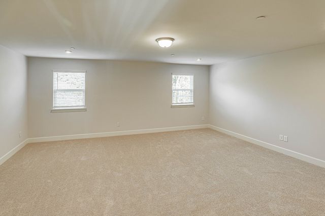 5032 Ozment Dr, Nolensville, TN 37135