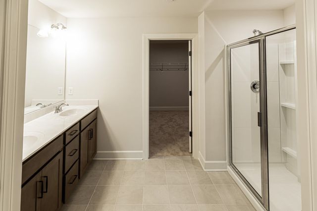 5032 Ozment Dr, Nolensville, TN 37135