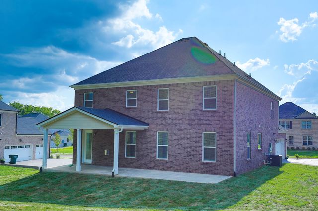 5032 Ozment Dr, Nolensville, TN 37135