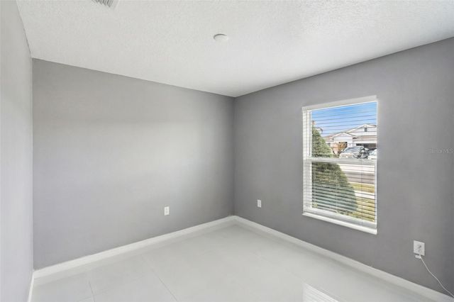 3233 EAGLE HAMMOCK CIRCLE, Kissimmee, FL 34743