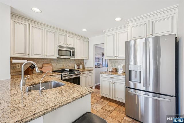 52 Ryan Lane 1105, Lincoln Park Borough, NJ 07035