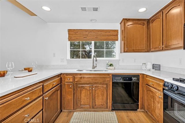 5030 Creek Front Road, Catheys Valley, CA 95306