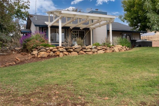 5030 Creek Front Road, Catheys Valley, CA 95306