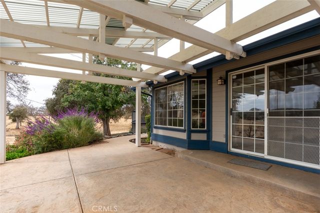 5030 Creek Front Road, Catheys Valley, CA 95306