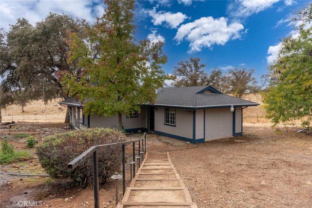 5030 Creek Front Road, Catheys Valley, CA 95306