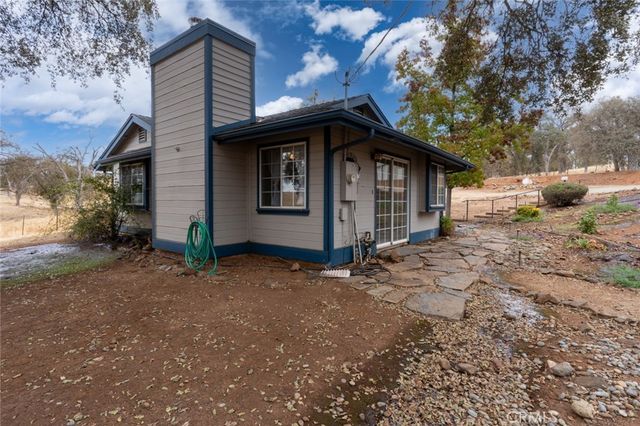 5030 Creek Front Road, Catheys Valley, CA 95306
