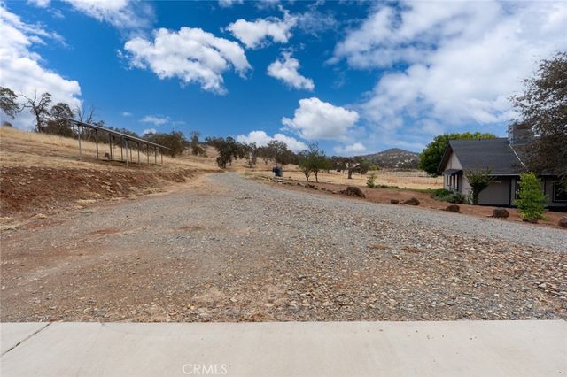 5030 Creek Front Road, Catheys Valley, CA 95306