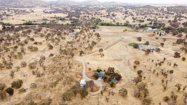 5030 Creek Front Road, Catheys Valley, CA 95306