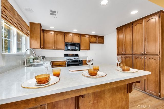 5030 Creek Front Road, Catheys Valley, CA 95306