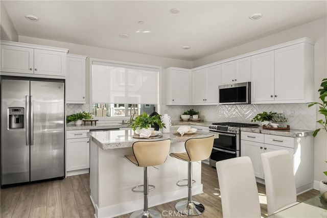 4327 Blazing Star, Yorba Linda, CA 92886