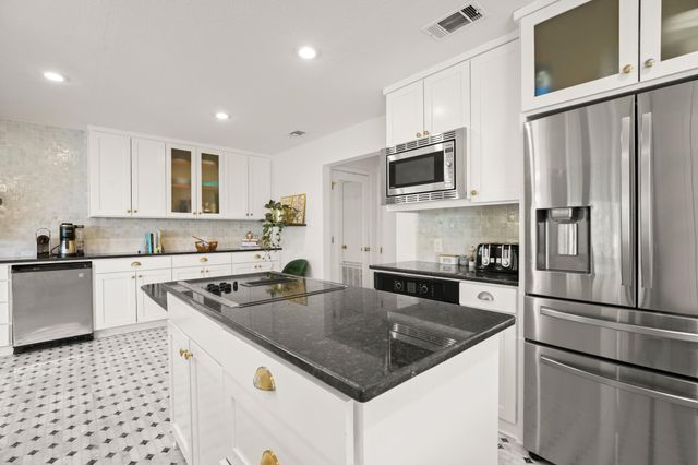 10700 Windridge DR, Austin, TX 78759