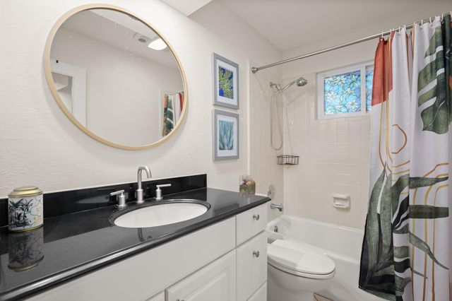 10700 Windridge DR, Austin, TX 78759