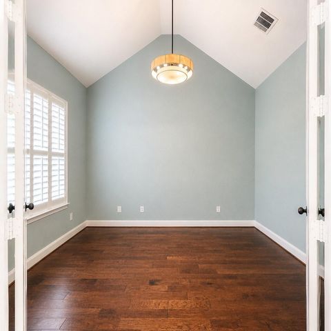 5118 Landon Lane, Baytown, TX 77523