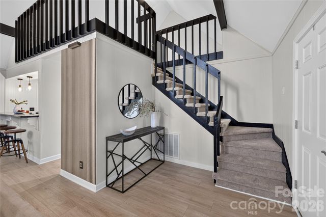 1068 Gauguin Lane, Tega Cay, SC 29708