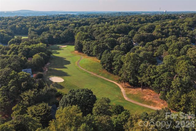 1068 Gauguin Lane, Tega Cay, SC 29708