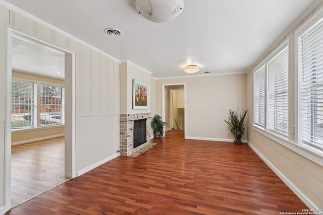 4921 Hodges, Leon Valley, TX 78238