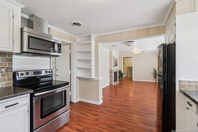 4921 Hodges, Leon Valley, TX 78238