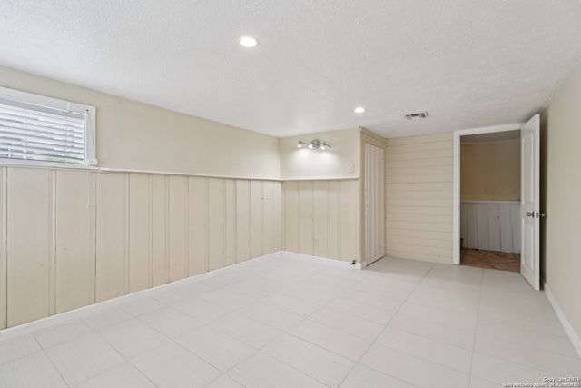 4921 Hodges, Leon Valley, TX 78238