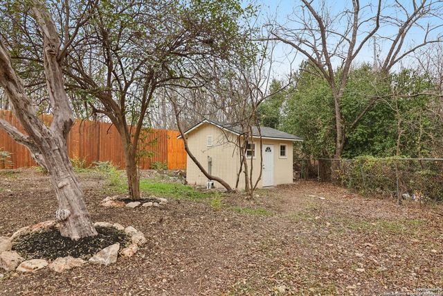 4921 Hodges, Leon Valley, TX 78238