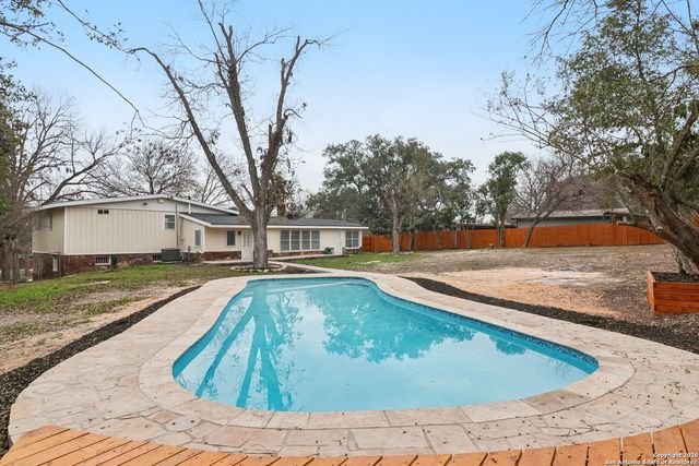 4921 Hodges, Leon Valley, TX 78238