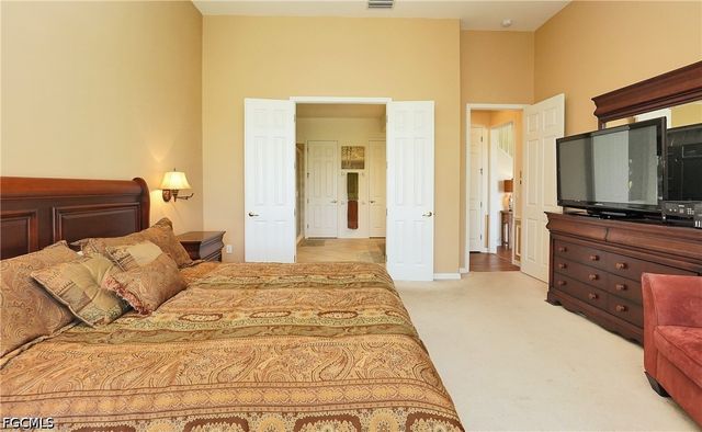 9116 Links DR, Fort Myers, FL 33913