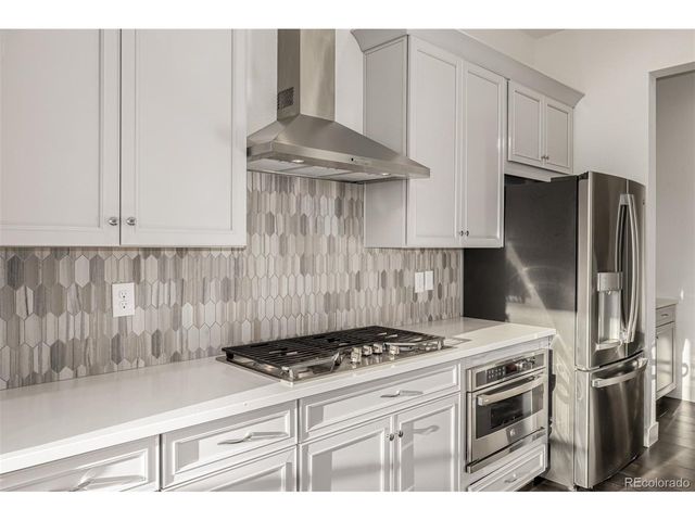 1182 Red Iron Ct, Erie, CO 80516