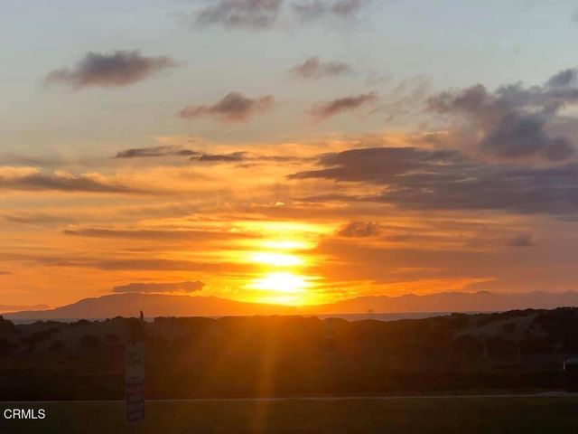 2023 Majorca Drive, Oxnard, CA 93035