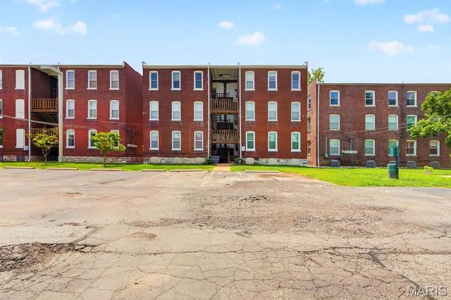 5553 Waterman Boulevard 1E, St Louis, MO 63112