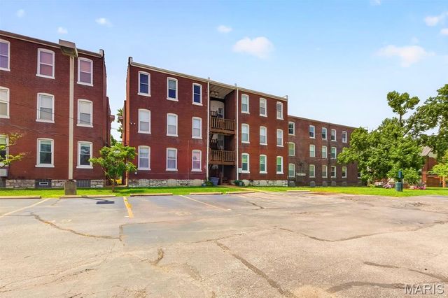5553 Waterman Boulevard 1E, St Louis, MO 63112