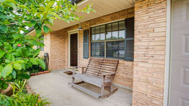 109 Tiger Den Drive, Houma, LA 70364