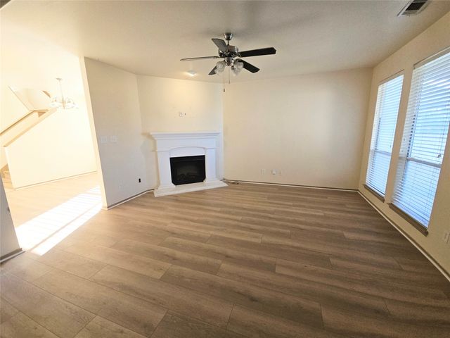 10945 Hawks Landing Road, Fort Worth, TX 76052