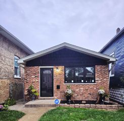 726 E 89th Place, Chicago, IL 60619