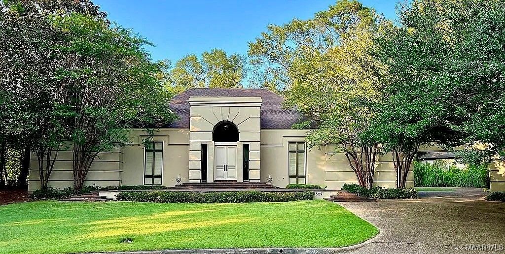 1829 Fairlee Court, Montgomery, AL 36106