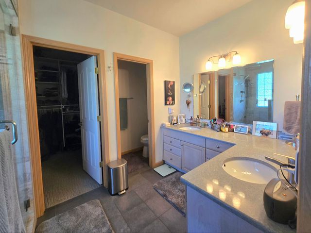 594 Springwood Drive, Oshtemo Twp, MI 49009