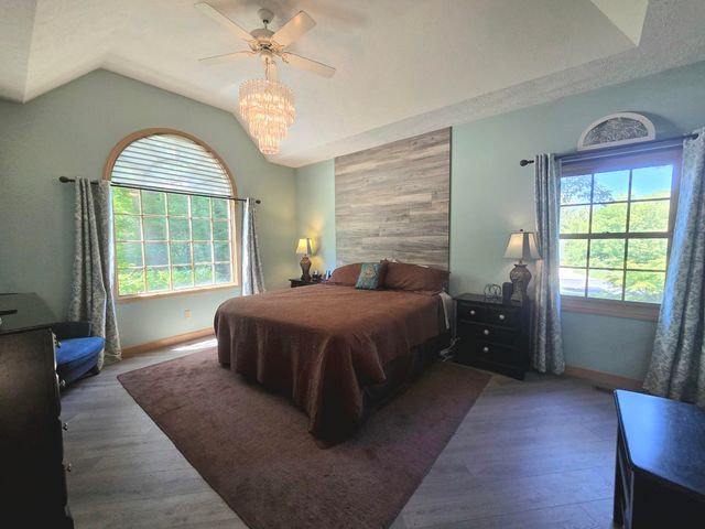 594 Springwood Drive, Oshtemo Twp, MI 49009