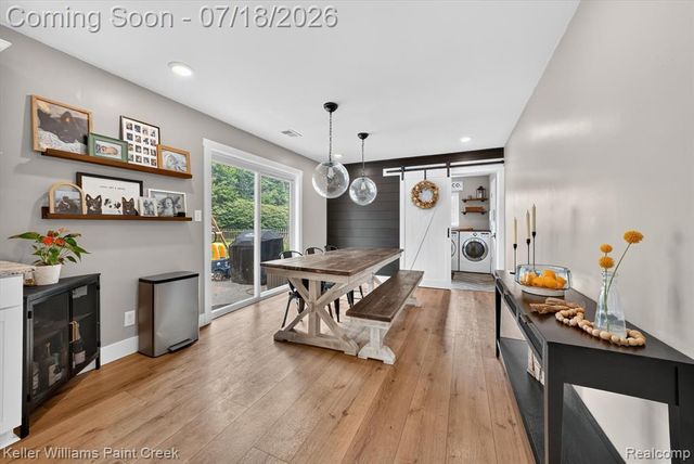 2935 Saint Jude Drive, Waterford, MI 48329