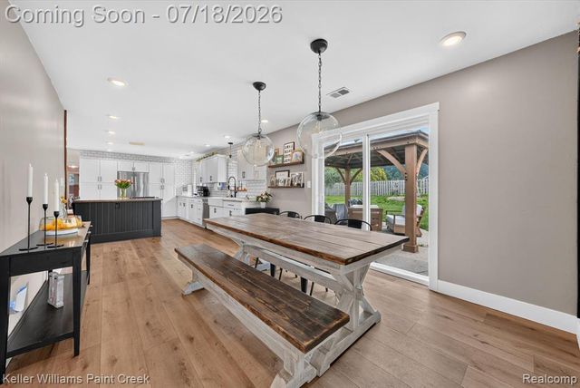 2935 Saint Jude Drive, Waterford, MI 48329