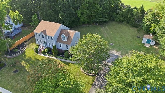 12124 Swift Crossing Dr, Midlothian, VA 23112