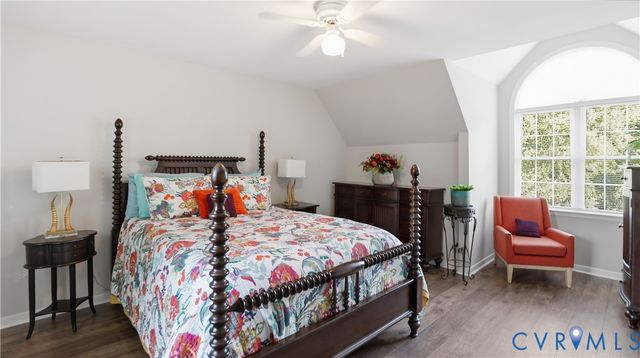 12124 Swift Crossing Dr, Midlothian, VA 23112