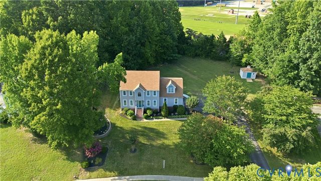 12124 Swift Crossing Dr, Midlothian, VA 23112