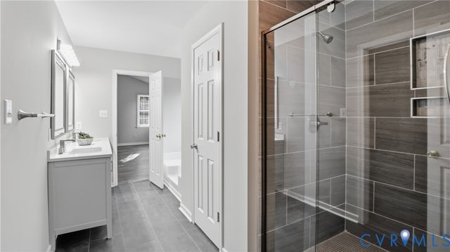 12124 Swift Crossing Dr, Midlothian, VA 23112