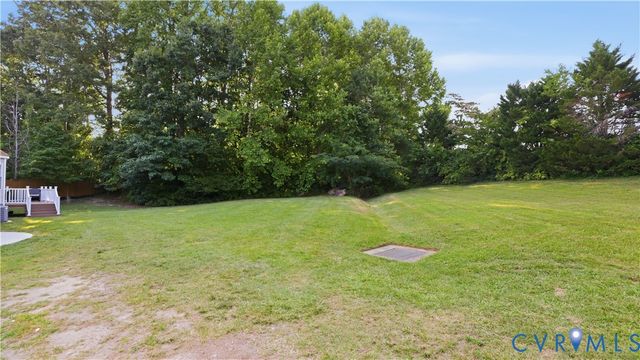 12124 Swift Crossing Dr, Midlothian, VA 23112
