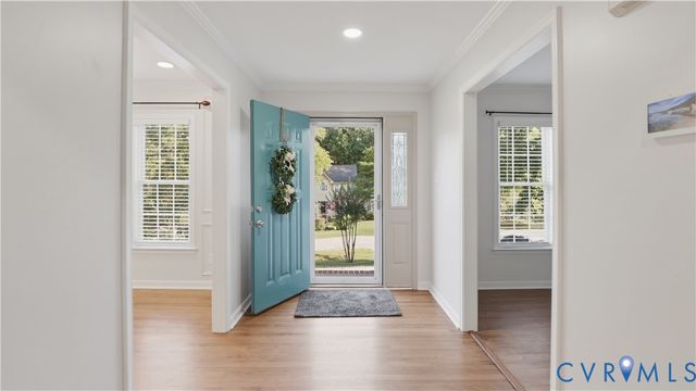 12124 Swift Crossing Dr, Midlothian, VA 23112
