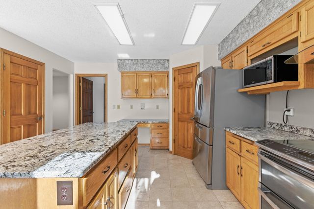 3113 Chandler Court, Burnsville, MN 55337