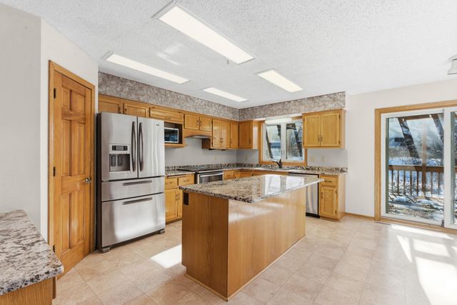 3113 Chandler Court, Burnsville, MN 55337