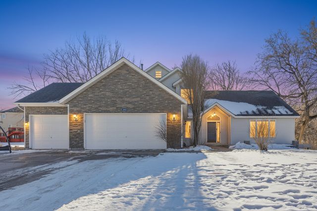 3113 Chandler Court, Burnsville, MN 55337