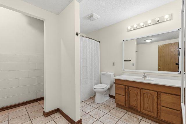 3113 Chandler Court, Burnsville, MN 55337