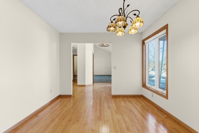 3113 Chandler Court, Burnsville, MN 55337