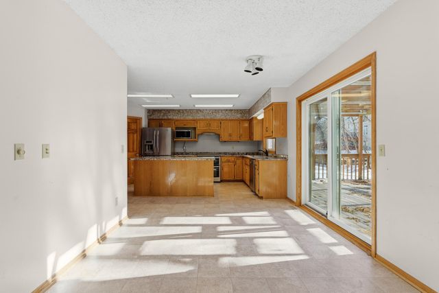 3113 Chandler Court, Burnsville, MN 55337