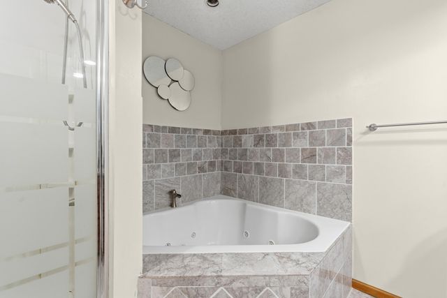 3113 Chandler Court, Burnsville, MN 55337